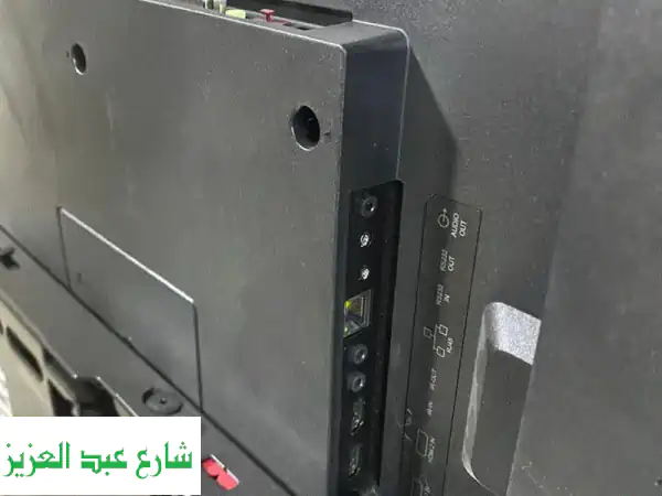 شاشه تفاعليه للمدارس وقاعات المؤتمرات والسنتر التعليمى