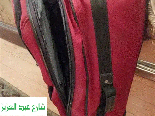 شنطة سفر فاخرة - مستوردة بحالة ممتازة! (اسكندرية - الرصافة)