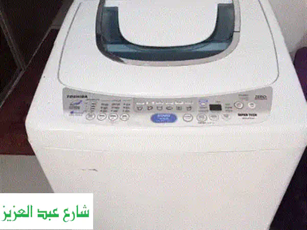 غساله ايديال زانوسي ٦ كيلو مستعمله  بحاله ممتازه  مطلوب 6000