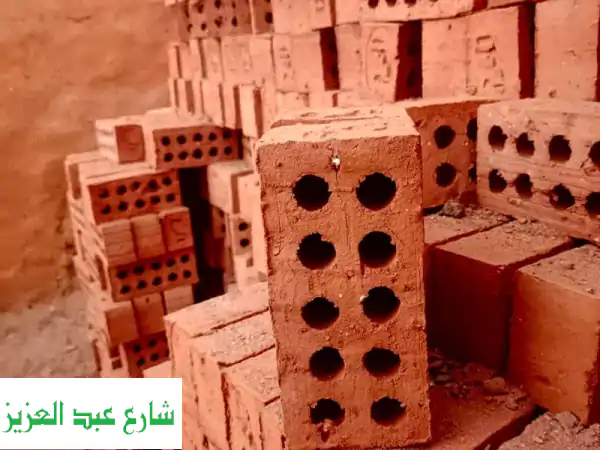 طوب أحمر عالي الجودة | توصيل سريع لكل المحافظات | أسعار لا تُصدق من النور للطوب الأحمر