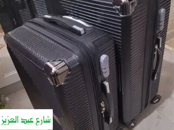 حقائب سفر ميلانو 26/15 كيلو - جديدة! ضد الصدمات والكسر...