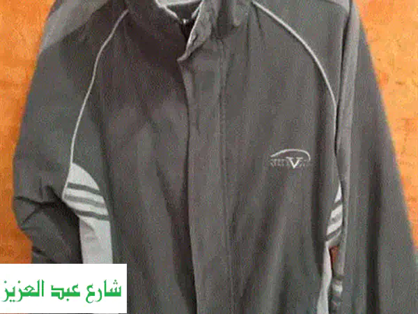 ترنج ٣ قطع فاخر - LV - أظهري أناقتكِ بثقة!