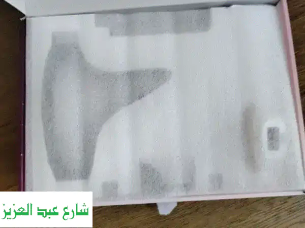 تخلصي من الشعر نهائياً مع جهاز إزالة الشعر بالليزر فليبس -  تجربة منزلية آمنة وفعّالة!