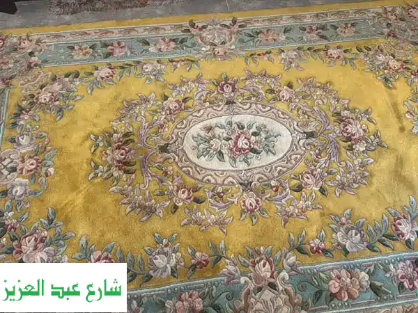 سجادة شمواه ذهبية فاخرة كأنها جديدة - مقاس 2.80x1.90 م...