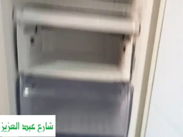 ديب فريزر بيكو 6 أدراج - كالجديد!  فرصة لا تُفوّت لعروسين!