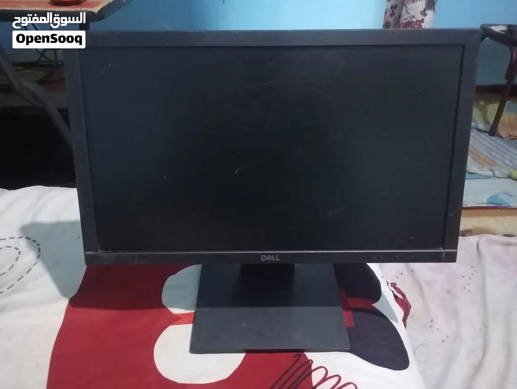موجود شاشات كمبيوتر 19 و 20 و 22 بوصه فرز اول استيراد بالقعده الاصليه بتاعتهم الاسعار من اول 850 ج
