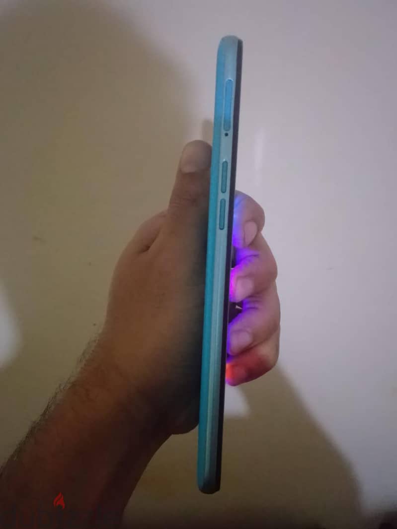 ريلمى 6i 3