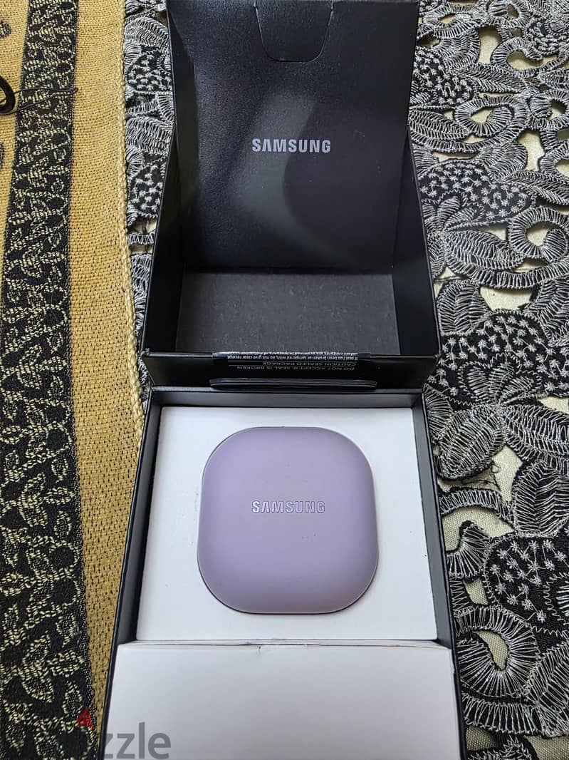 للبيع Samsung Galaxy Buds2 Pro الأصلية باللون المووف(Bora Purple) 4