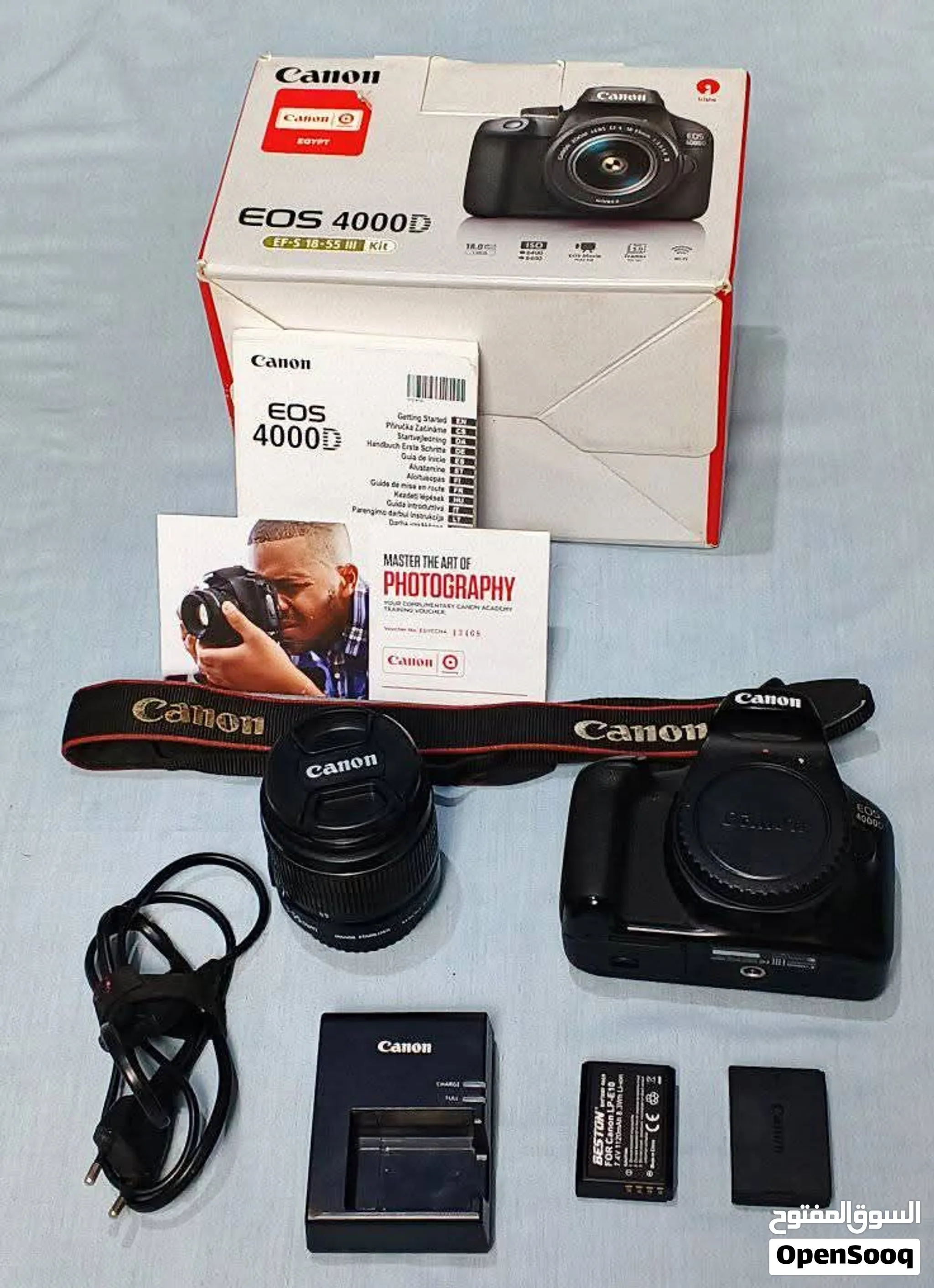 عارضة كاميرا بتاعتي canon D4000 للبيع ومعها 2 لينس حالتها ممتازة