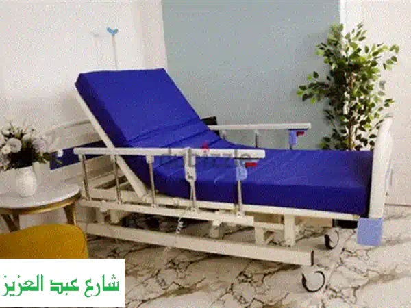 سرير طبي للإيجار (كهربائي ويدوي): راحة وأمان لمريضك، توصيل لباب بيتك!