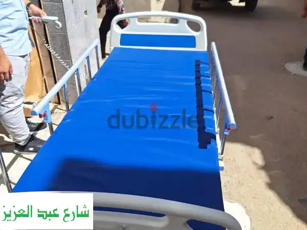 سرير طبي للإيجار (كهربائي ويدوي): راحة وأمان...