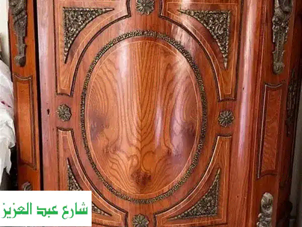 تحفة باهو كلاسيك فخم: خشب زان، نحاس، ورخام أخضر...