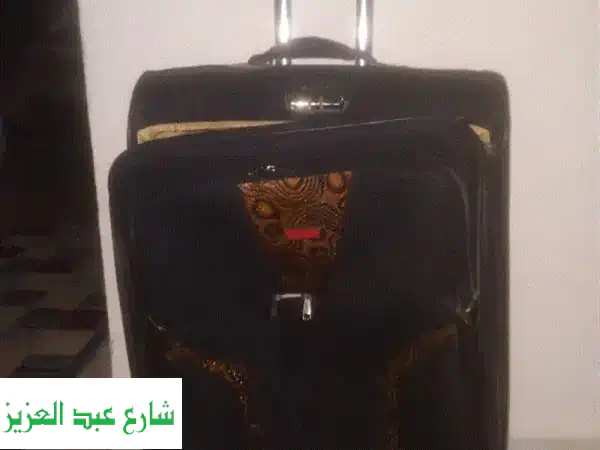 شنطه سفر ٤٠ ك