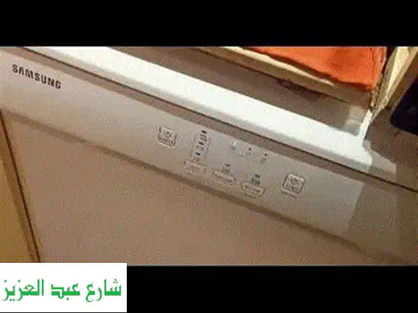فرصة لا تُعوّض: غسالة أطباق سامسونج 14 فرد (بحالة...