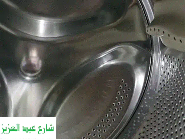 غسالة أريستون 11 كجم إيطالي | سمارت تاتش - انفرتر 1600 لفة | كسر الزيرو