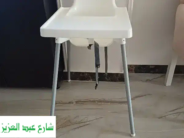 كرسي طعام أطفال ايكيا أبيض | جديد لم يُستخدم...
