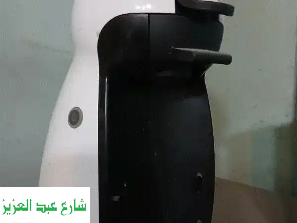 فرصة استثنائية: ماكينة قهوة عملية وموثوقة للبيع...