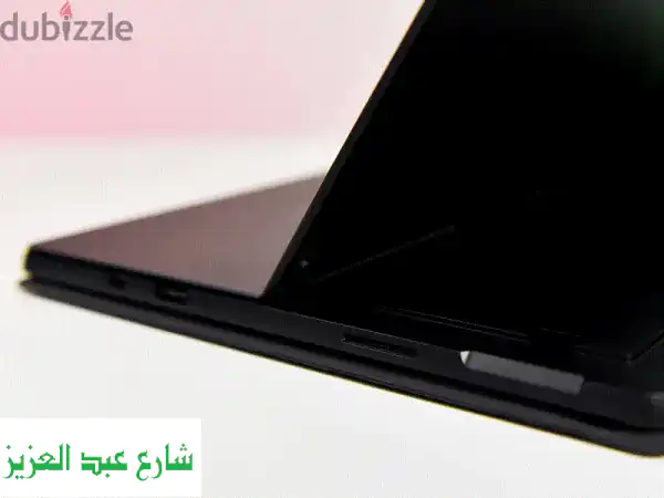 امتلك الآن: Microsoft Surface Pro 6 (2 في 1) بحالة الجديد | لابتوب وتابلت i5 بكرتونته!