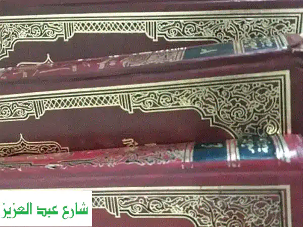 تفسير القرآن الكريم لابن كثير: فهم عميق لآيات الله...