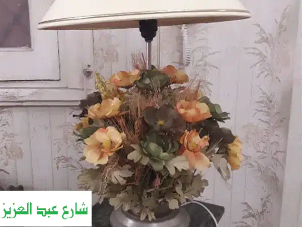 أباجورة ورد فنية ساحرة: لامباديره قماش فريدة...