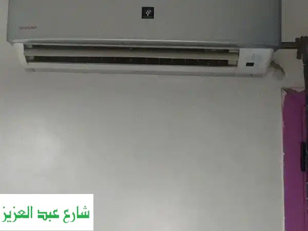 تكييف شارب 1.5 و 2.25 حصان ديجتال بارد ساخن | بحالة ممتازة وتوفير كبير | فيصل كعابيش