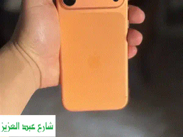 ايفون 17 برو ماكس 256 جيجا جديد متبرشم | ضمان محلي | شريحة فعلي | خالص الضريبة