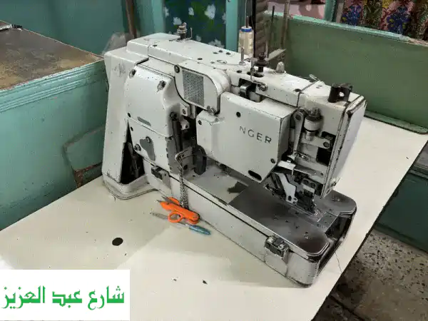 ماكينة عراوي سنجر يباني أصلي بحالة ممتازة جدااا
