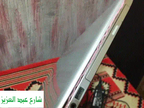 اتش بي ⁦⁦i5⁩⁩ جيل رابع رام ⁦⁦8⁩⁩ هارد ⁦⁦750⁩⁩ يعمل من الشاحن