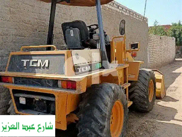 لودر للايجار الشهري او بالساعه للتواصل 01000747918