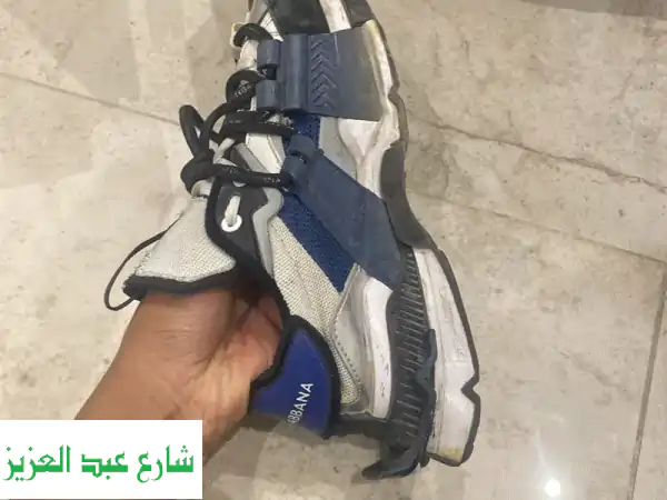 كوتشي دولسي جبانا أصلي مقاس 41: أناقة D&G تخطف الأنظار!