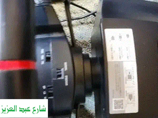 فرصة لا تعوض! عجلة قيادة Hori Racing Wheel (PS5/PS4/PC) - كالجديدة بضمانها بسعر 7000 جنيه فقط!