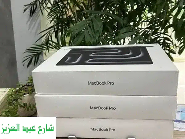 MacBook Pro 14 inch M5 New