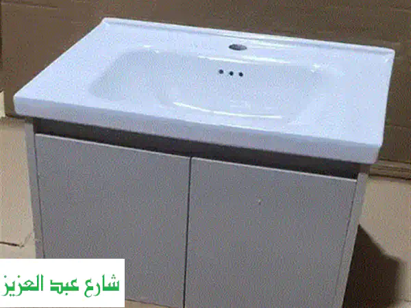 طقم حمام كامل مستعمل، حديد زهر اسباني اصلي Rocca