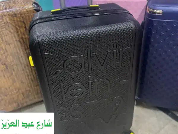 شنطة سفر جديده مستوردة ضد الصدمات بسعر الجملة 699...