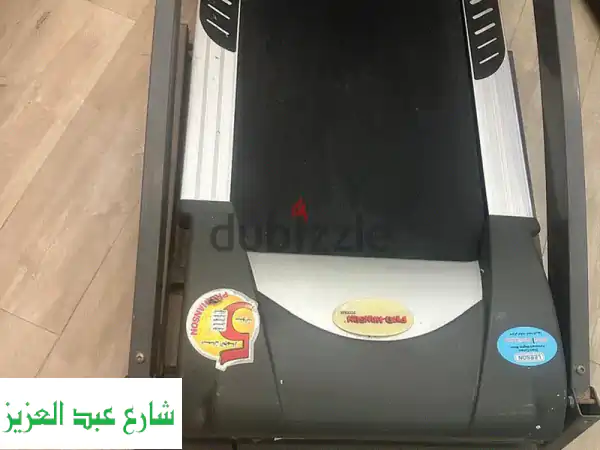 للبيع ماشيه رياضيه