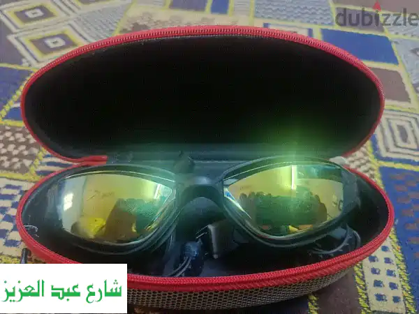 نظارة سباحة Speedo سوداء: وضوح HD، حماية UV، سدادات...