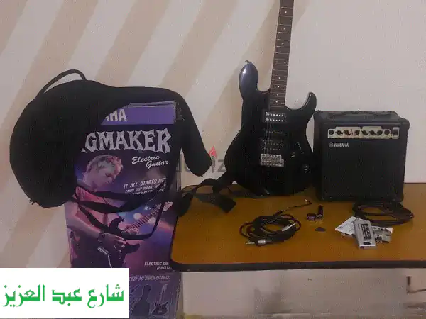 فرصة: جيتار ياماها الكتريك أصلي للبيع بالإسكندرية بحالة ممتازة (نصف الثمن)