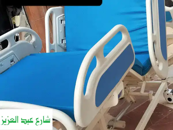 سرير طبي متحرك للايجار الشهري 01111986828  بالمنزل...
