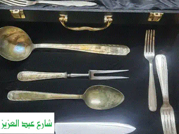 نشتري النياشين القديمه بسعر مميز