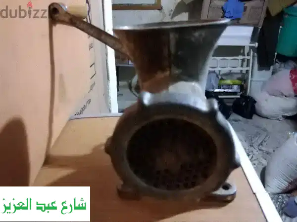 مفرمة للبسكويت واللحم