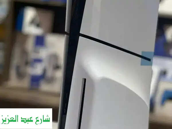 PlayStation 5 slim cd used like new  PS5 كسر زيرو ضمان 6 شهور