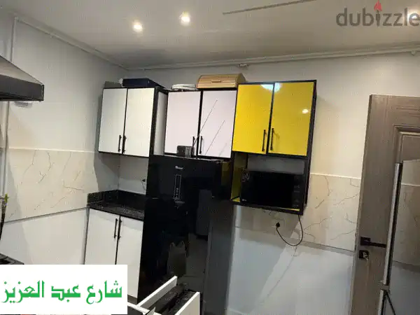 فرصة لا تعوض! مطبخ ألمنيوم ورخام أسود فاخر 6.5 متر...