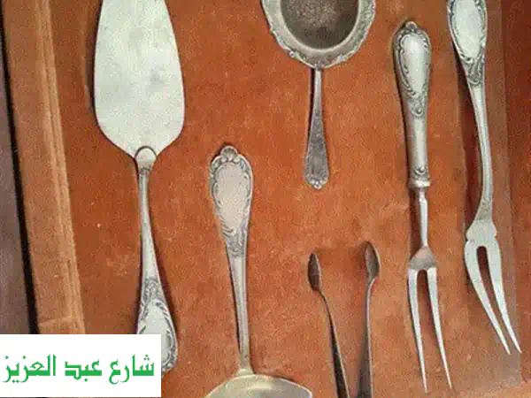 فرصة لا تعوض! مطبخ ألمنيوم ورخام أسود فاخر 6.5 متر للبيع | تصميم عصري وجاهز للاستخدام