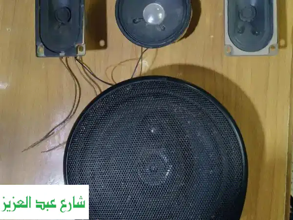 4 سماعات عده صوت تعمل بكفاءة عالية
