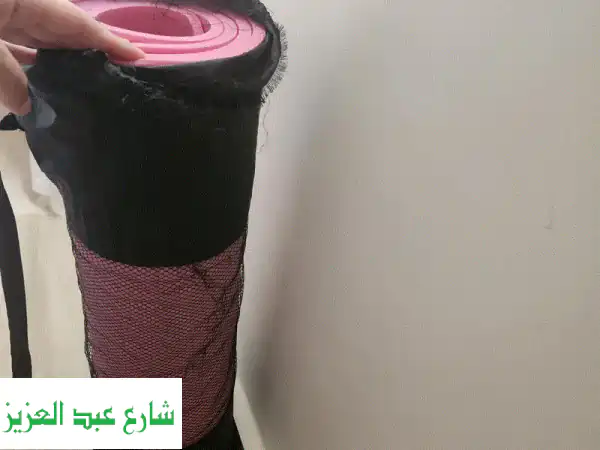 فرصة! مات تمارين أنيقة (بينك ورصاصي) - استخدام مرة واحدة بحالة ممتازة | معدات رياضية