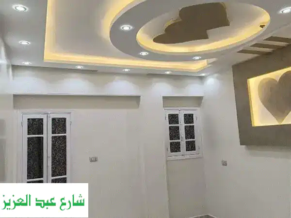 نقاش أحدث أعمال الدهانات