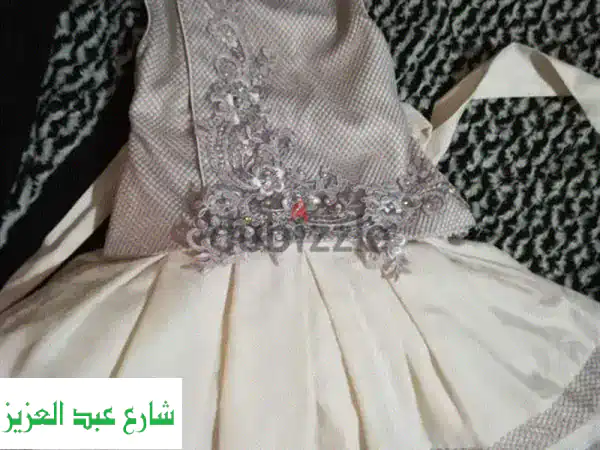 فساتين بنات فاخرة ٥-١٤ سنة: جودة وسعر مذهل! اكتشفيها الآن.
