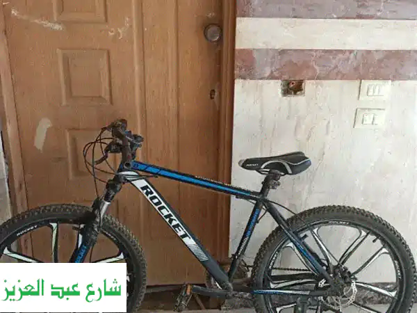 فرصة ذهبية! دراجة هوائية مستعملة للبيع: مشروعك...
