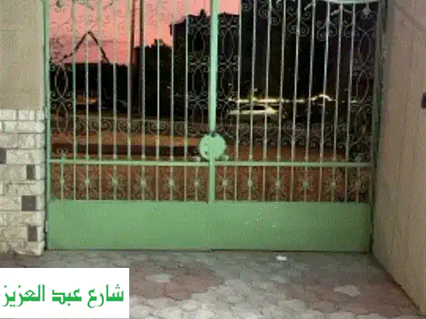 بوابه حديد
