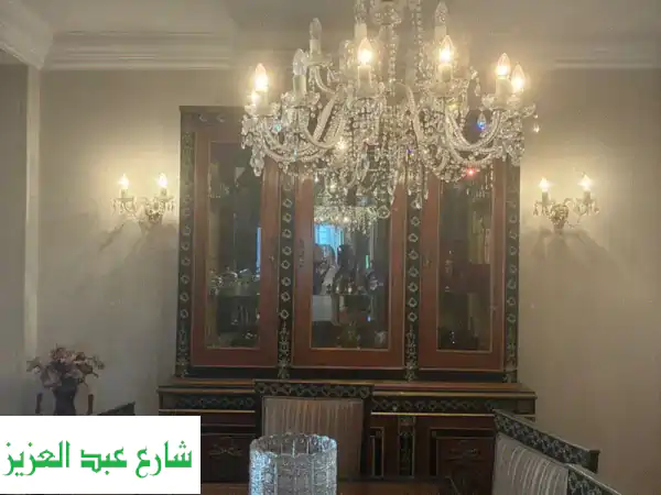 تألق لا مثيل له: طقم نجف وابليك كريستال تشيكي فاخر...